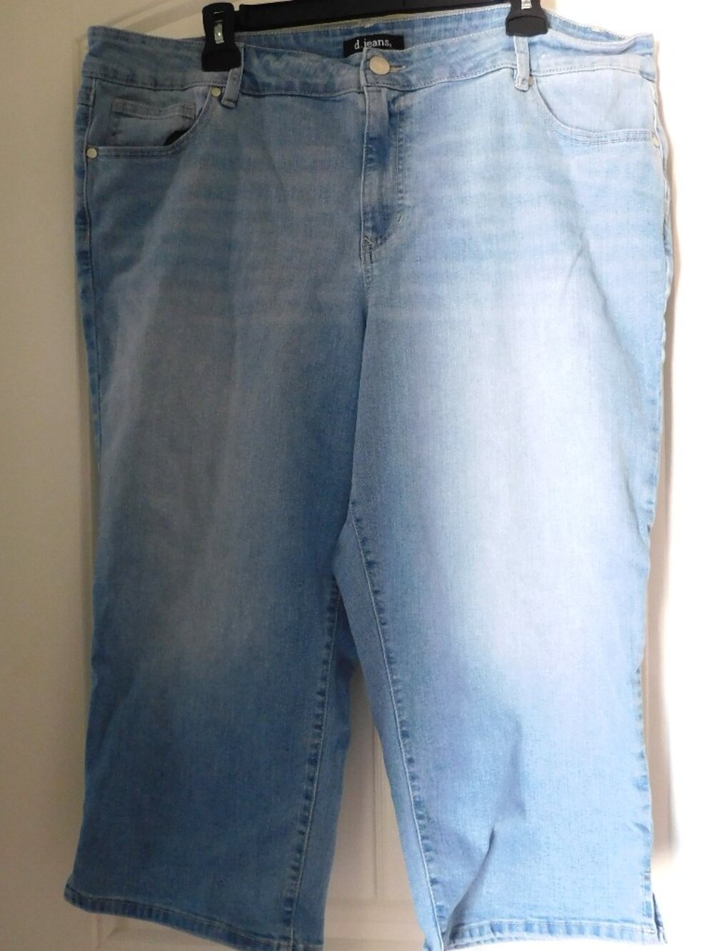 Size 20W D. Jeans Capri Jeans